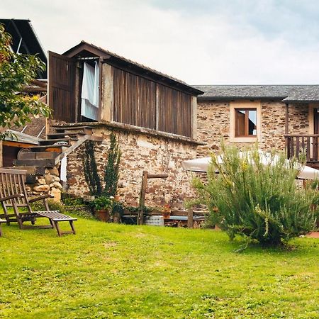 Lugar Del Rio Guest House Couzadoiro Eksteriør bilde
