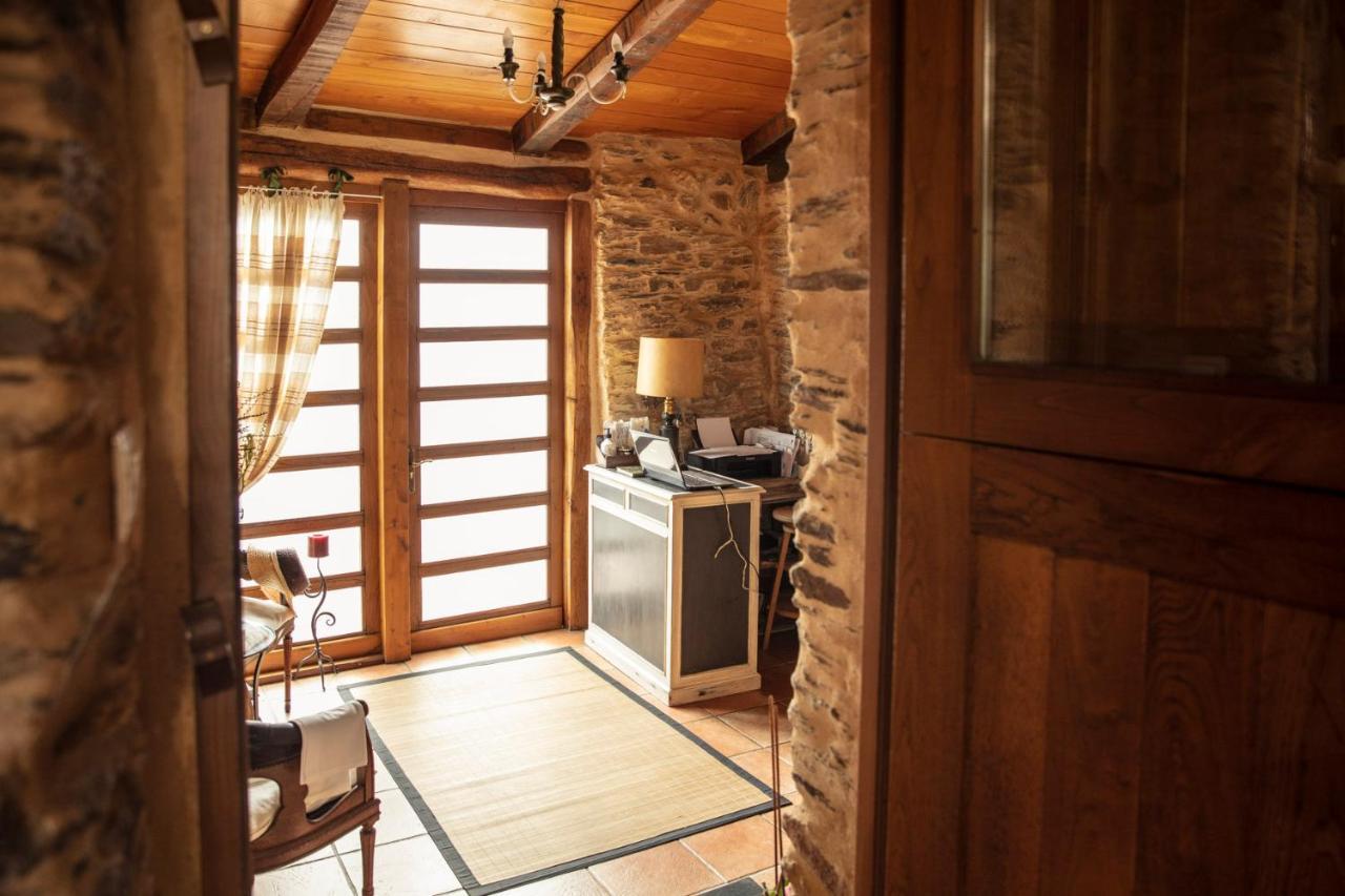 Lugar Del Rio Guest House Couzadoiro Eksteriør bilde