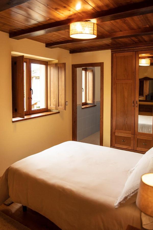 Lugar Del Rio Guest House Couzadoiro Eksteriør bilde
